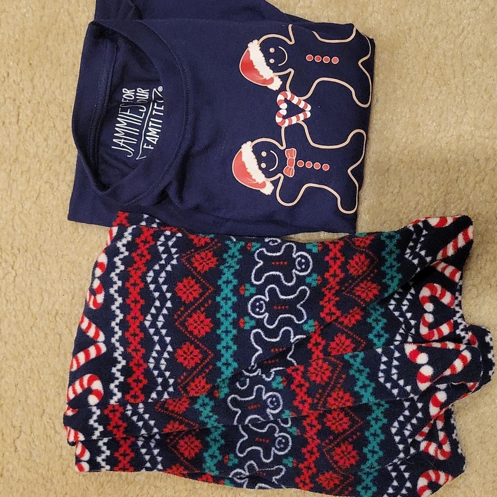 Christmas PJs Jammies for Families brand kids size 4 Navy blue gingerbread men